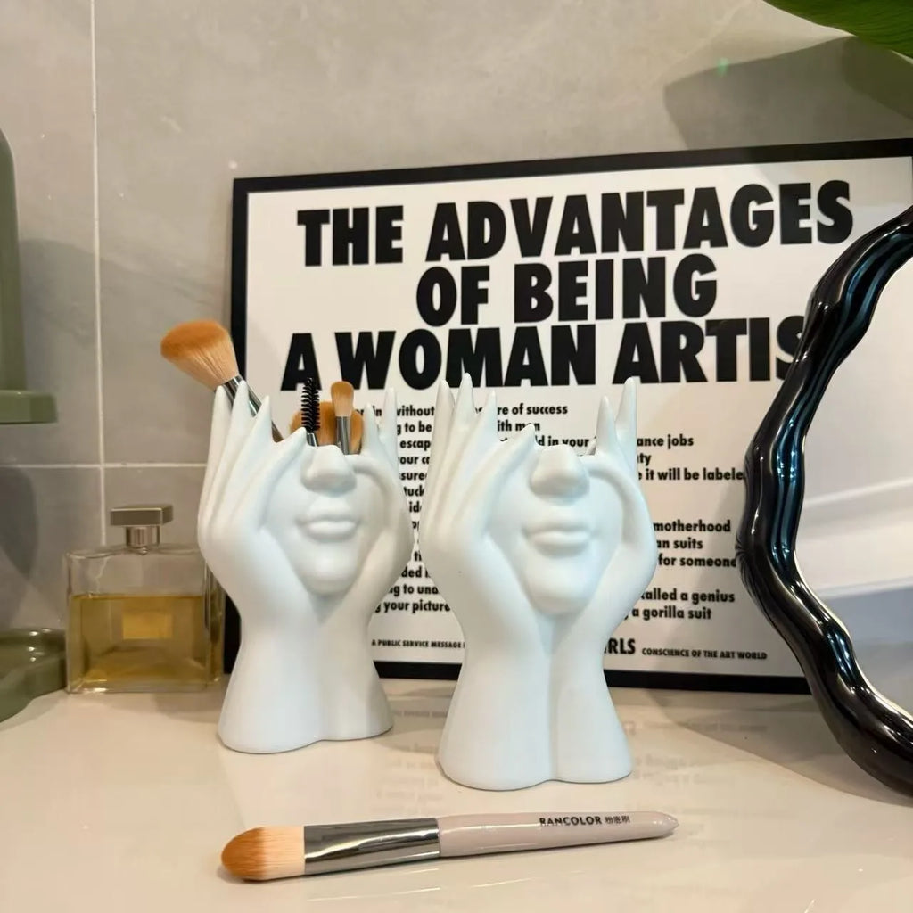 Brush Holder